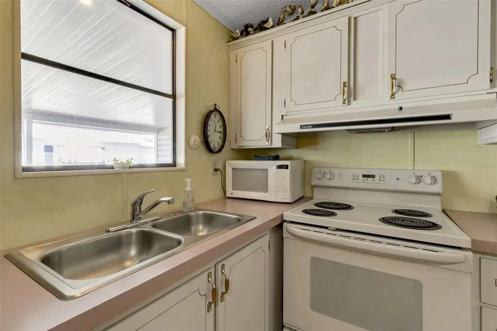 10315 Cortez Road W Bradenton FL 34210