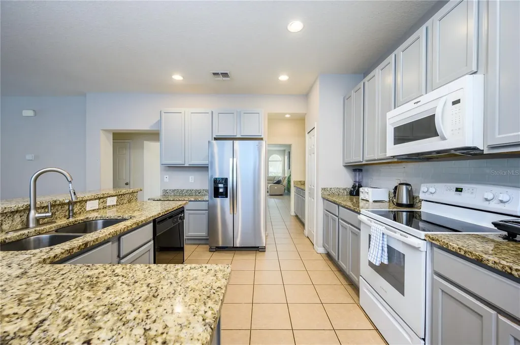1091 Marcello Boulevard Kissimmee FL 34746
