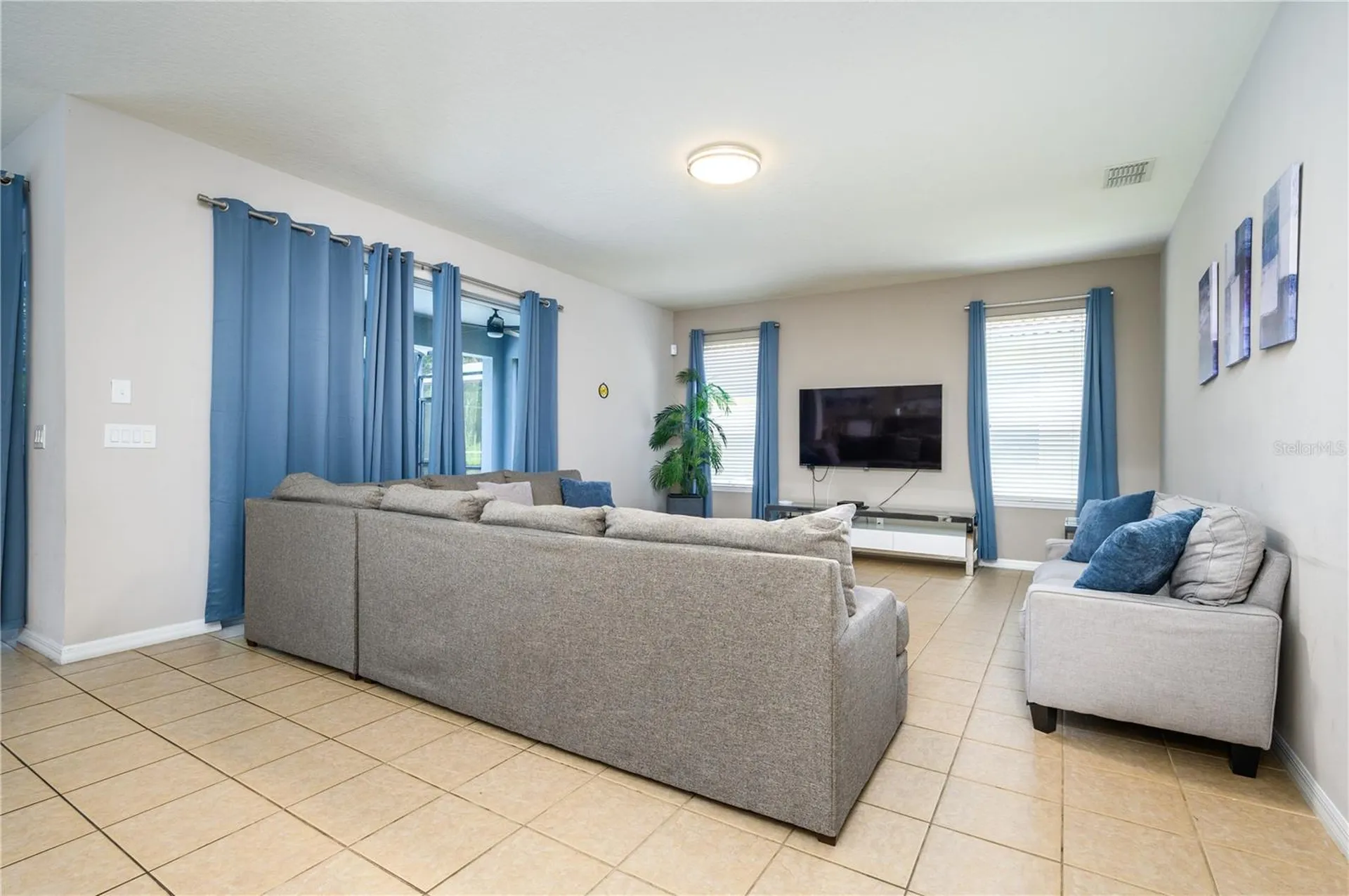 1091 Marcello Boulevard Kissimmee FL 34746