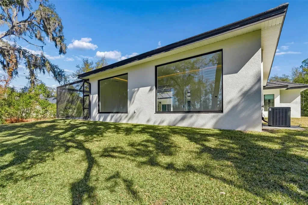 17720 Royal Eagle Lane Lutz FL 33549