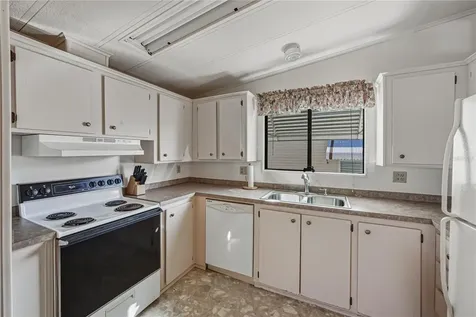 35025 Mcculloughs Leap Zephyrhills FL 33541