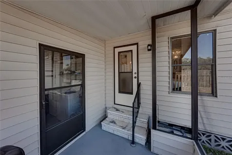 35025 Mcculloughs Leap Zephyrhills FL 33541