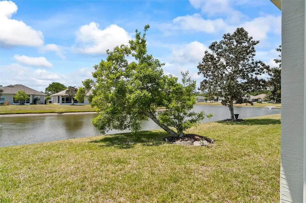 19 Raintree Circle Palm Coast FL 32164