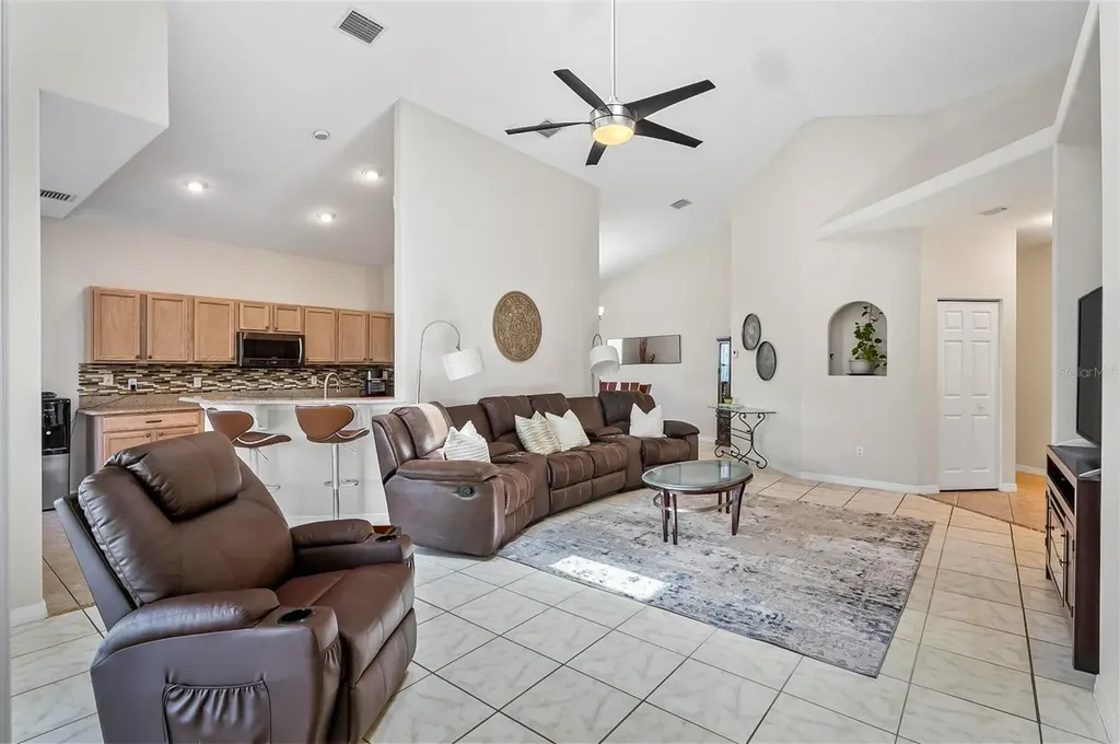 19 Raintree Circle Palm Coast FL 32164