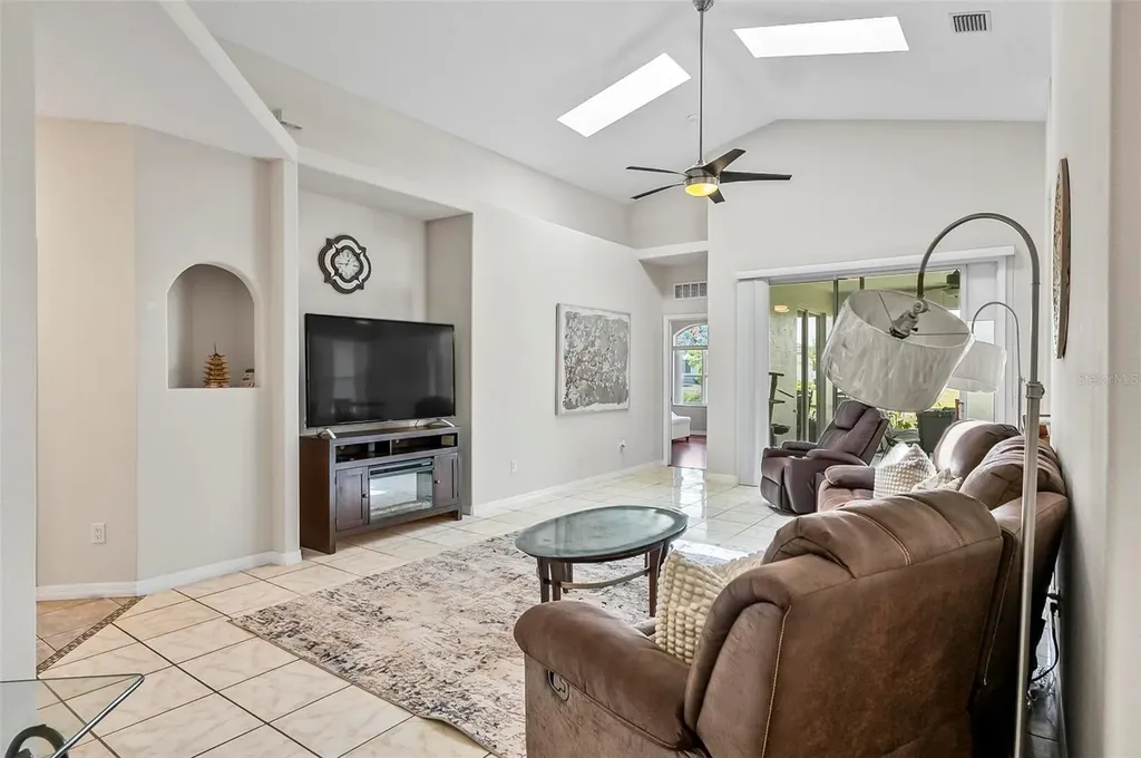 19 Raintree Circle Palm Coast FL 32164