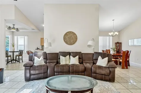 19 Raintree Circle Palm Coast FL 32164