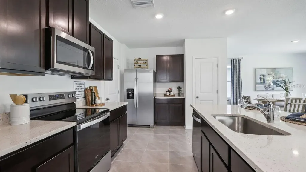 4263 Sand Dollar Way Zephyrhills FL 33541