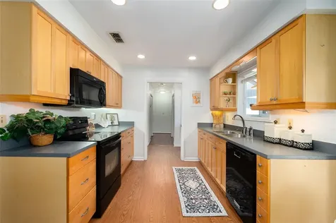 7220 SW 75th Street Gainesville FL 32608