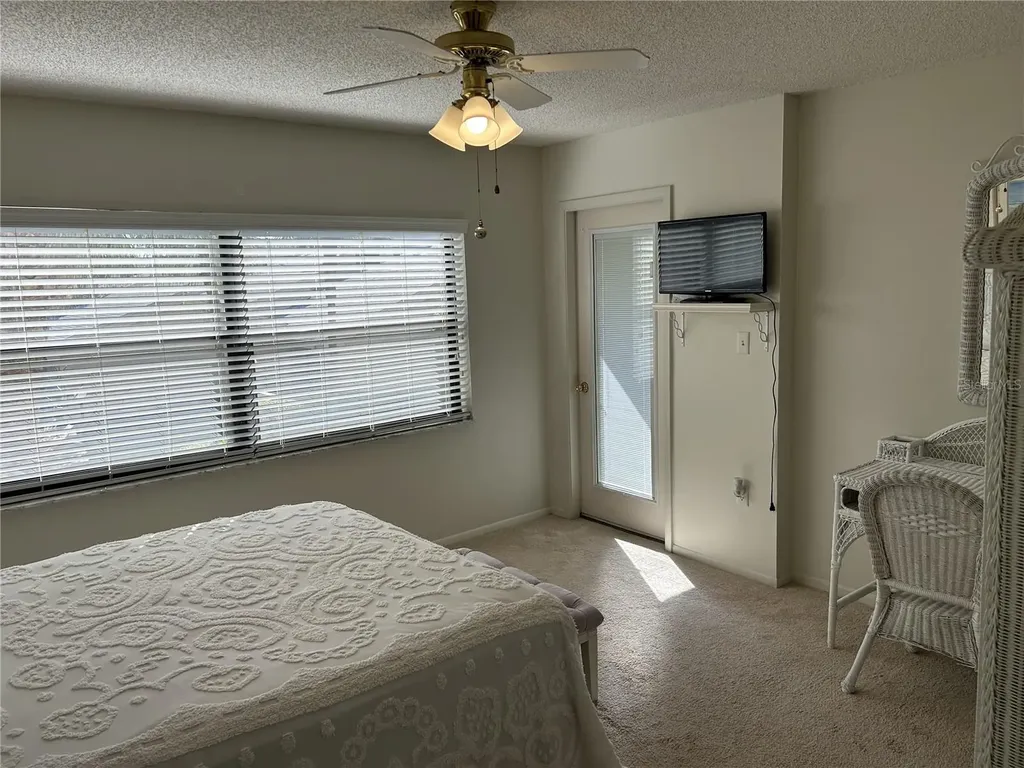 1316 Pasadena Avenue S South Pasadena FL 33707