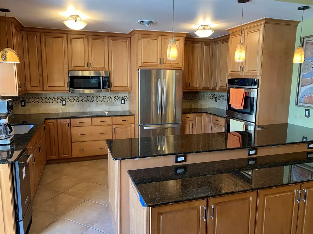 1316 Pasadena Avenue S South Pasadena FL 33707