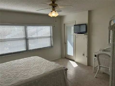 1316 Pasadena Avenue S South Pasadena FL 33707
