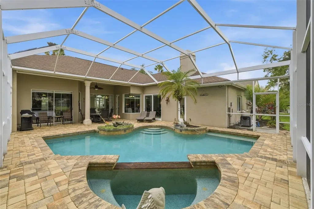 11909 Middlebury Drive Tampa FL 33626