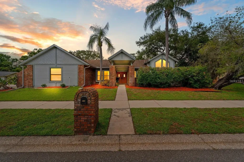 625 Fayette Drive S Safety Harbor FL 34695