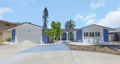 1949 Dolphin Boulevard S St Petersburg FL 33707