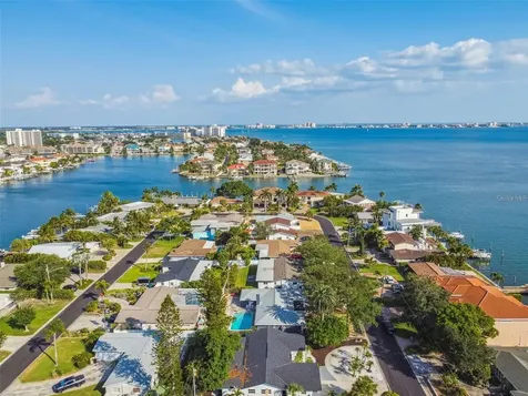 1949 Dolphin Boulevard S St Petersburg FL 33707