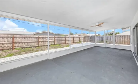 1949 Dolphin Boulevard S St Petersburg FL 33707