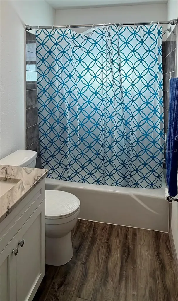 3364 Ramblewood Way Sarasota FL 34237