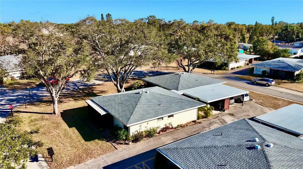 3364 Ramblewood Way Sarasota FL 34237