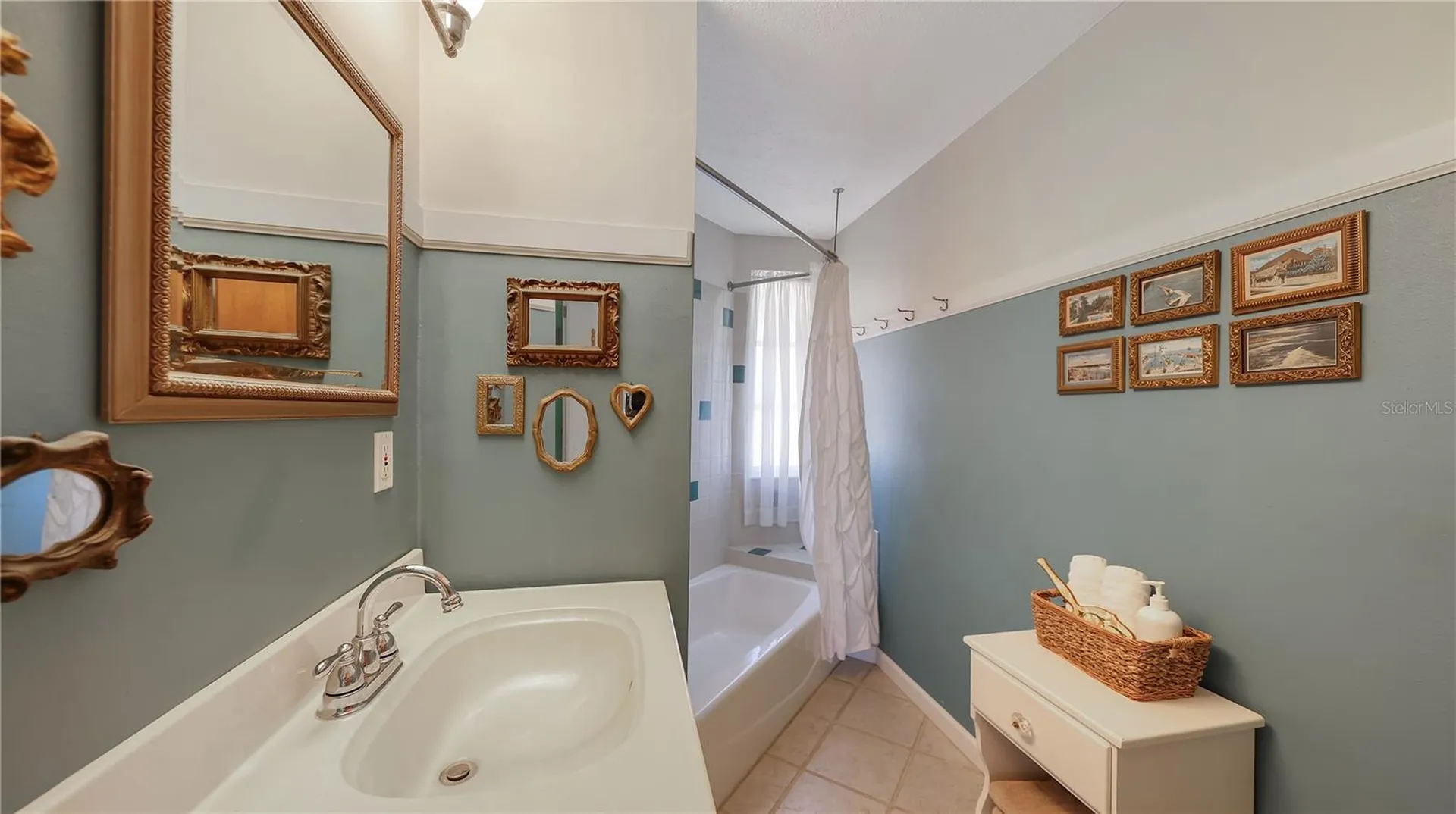 5343 Barbarossa Avenue Sarasota FL 34235