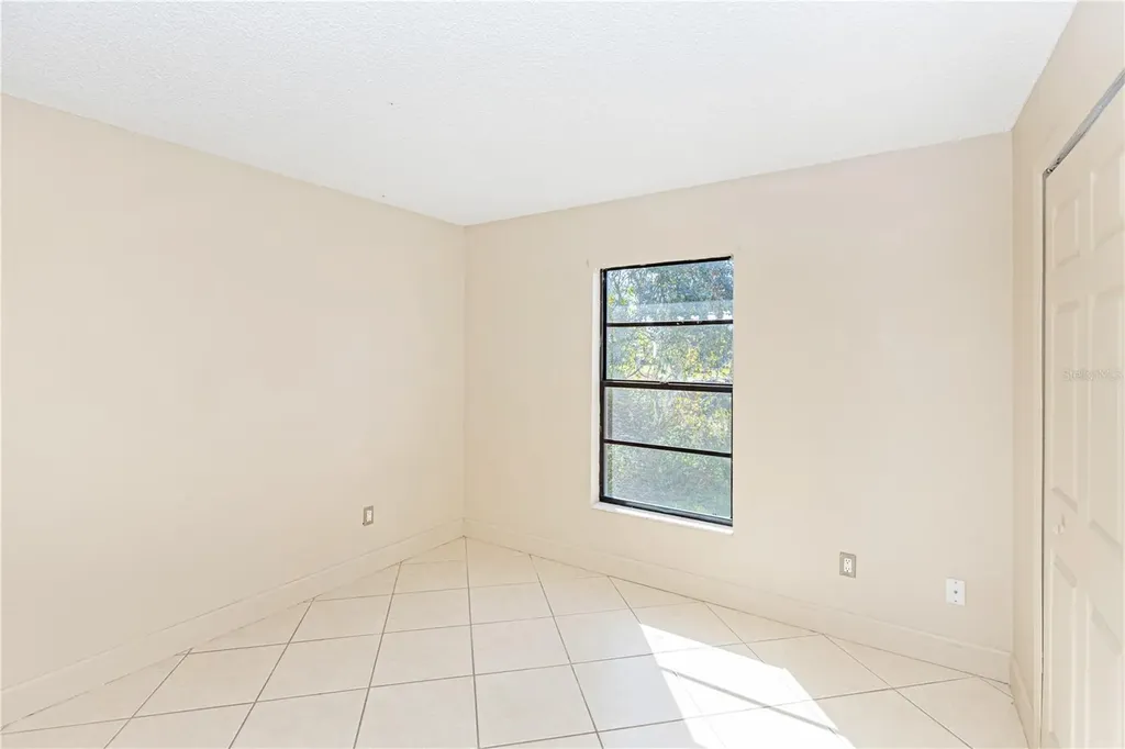 1073 Humphrey Boulevard Deltona FL 32738