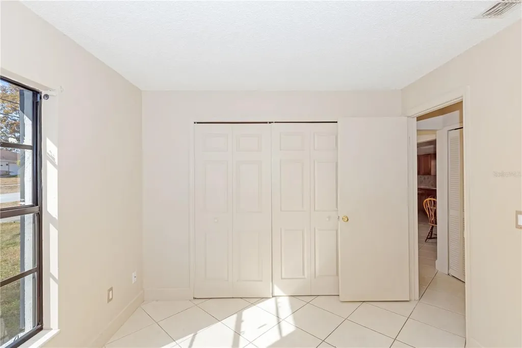 1073 Humphrey Boulevard Deltona FL 32738