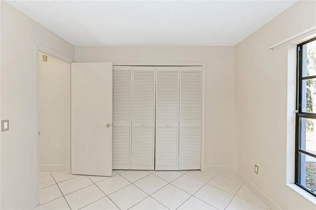 1073 Humphrey Boulevard Deltona FL 32738