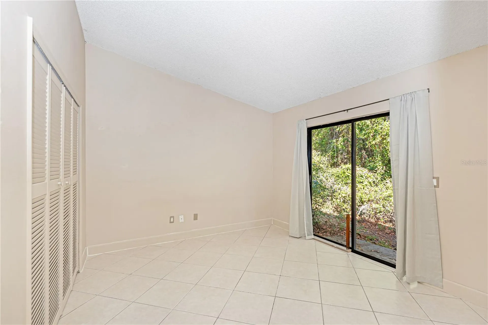 1073 Humphrey Boulevard Deltona FL 32738