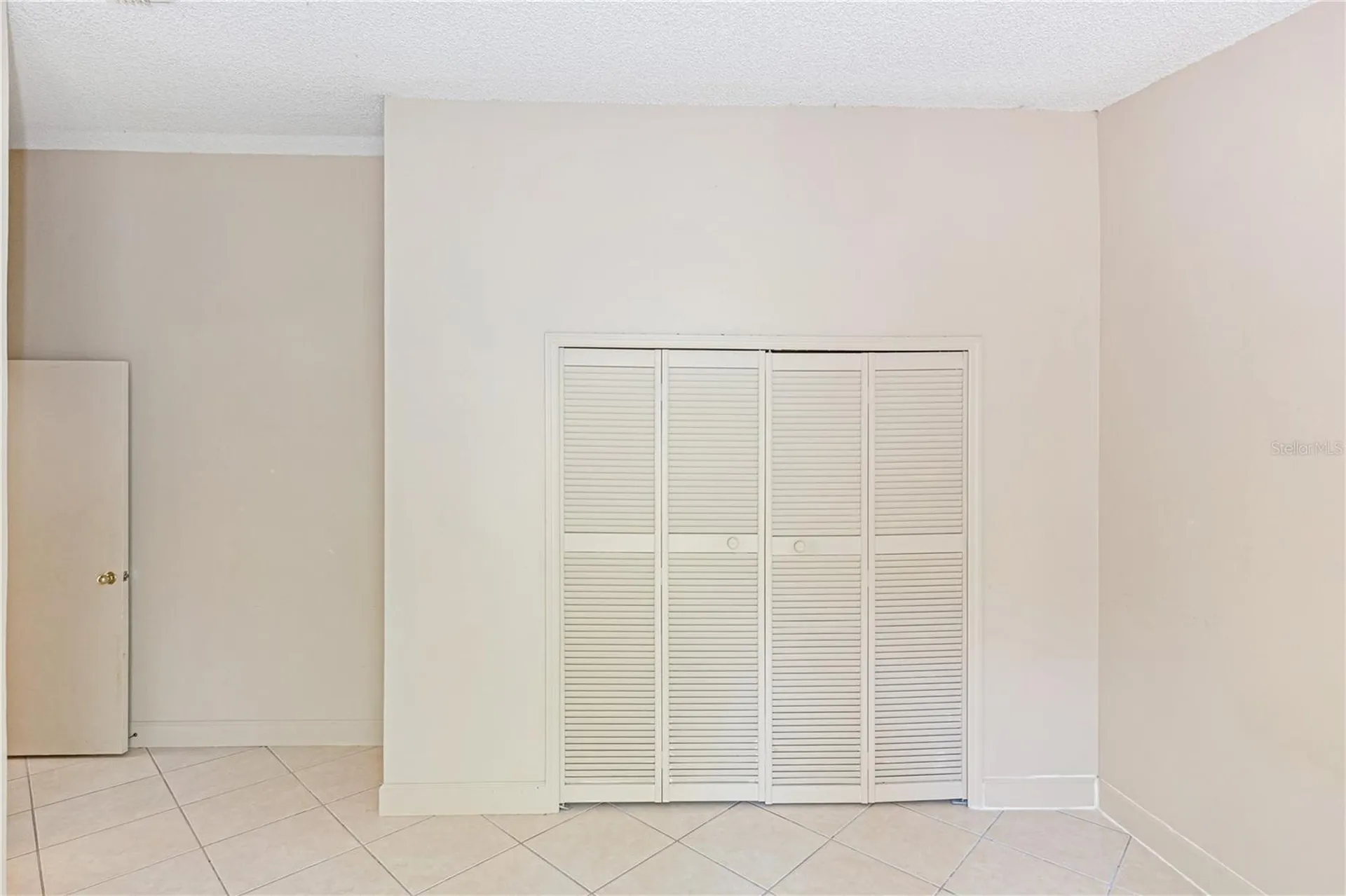 1073 Humphrey Boulevard Deltona FL 32738