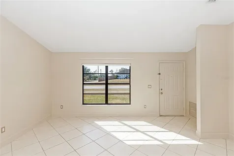 1073 Humphrey Boulevard Deltona FL 32738