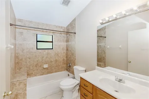 1073 Humphrey Boulevard Deltona FL 32738