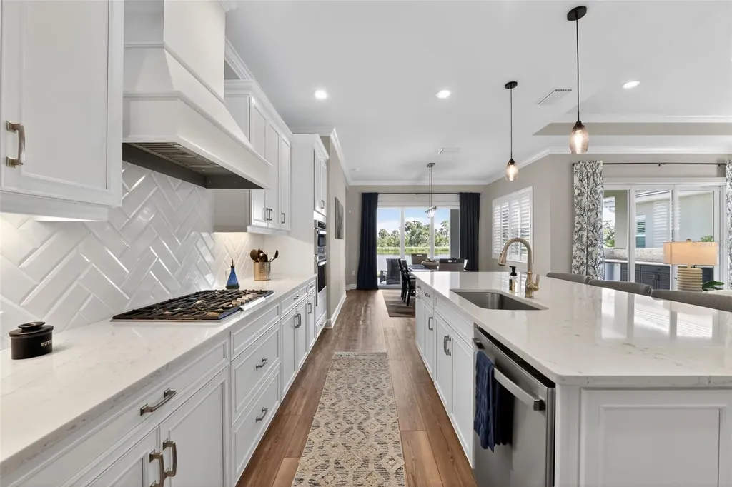 10253 Canaveral Circle Sarasota FL 34241
