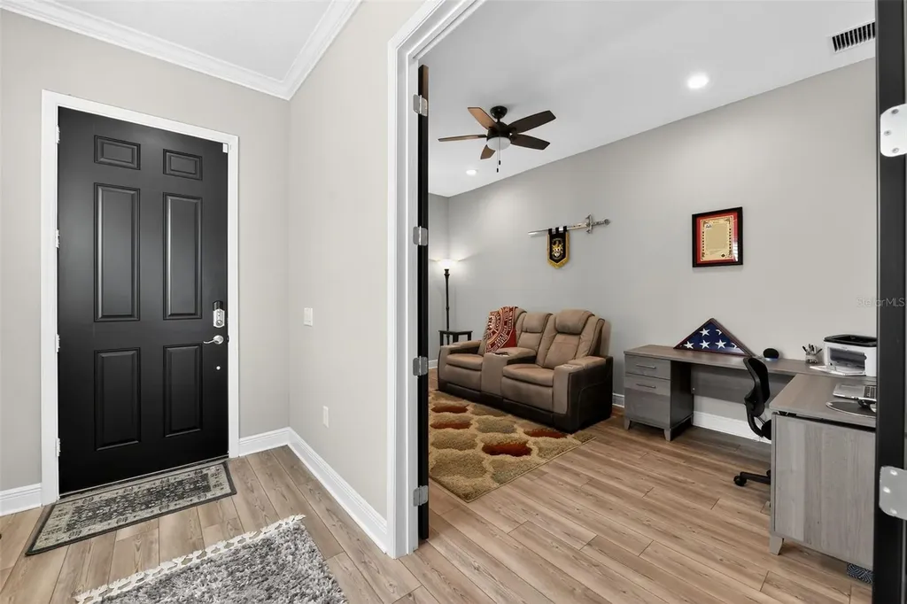 10253 Canaveral Circle Sarasota FL 34241