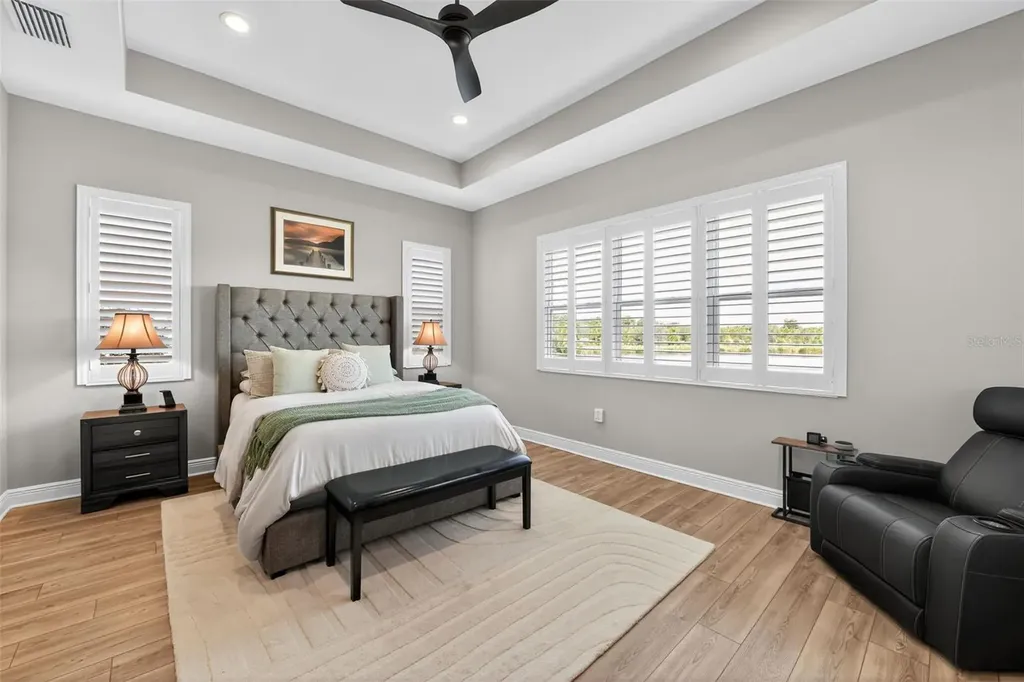 10253 Canaveral Circle Sarasota FL 34241