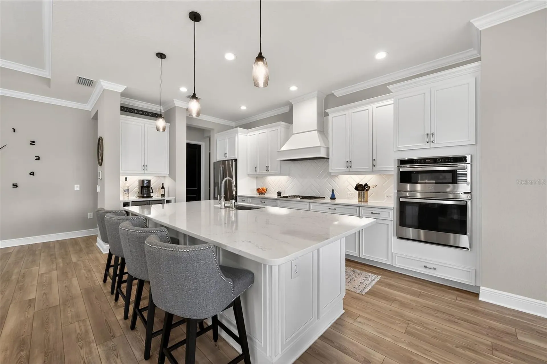 10253 Canaveral Circle Sarasota FL 34241