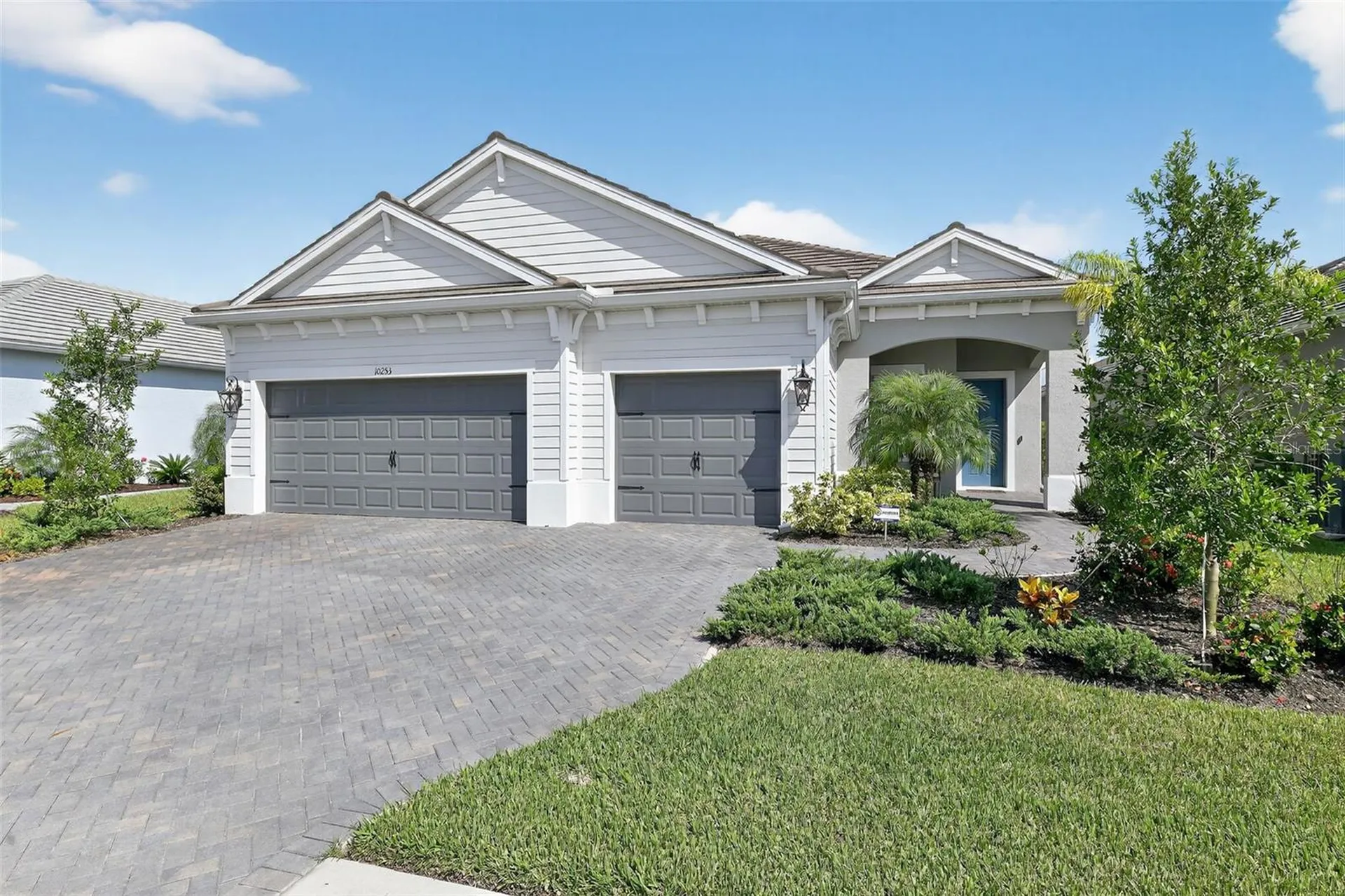 10253 Canaveral Circle Sarasota FL 34241