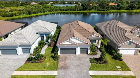 10253 Canaveral Circle Sarasota FL 34241