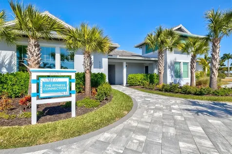 10253 Canaveral Circle Sarasota FL 34241