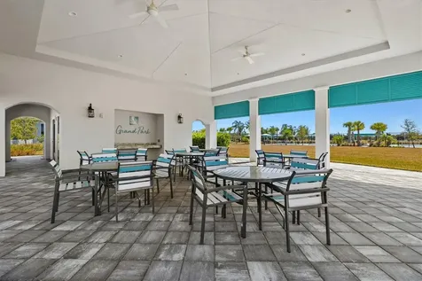 10253 Canaveral Circle Sarasota FL 34241