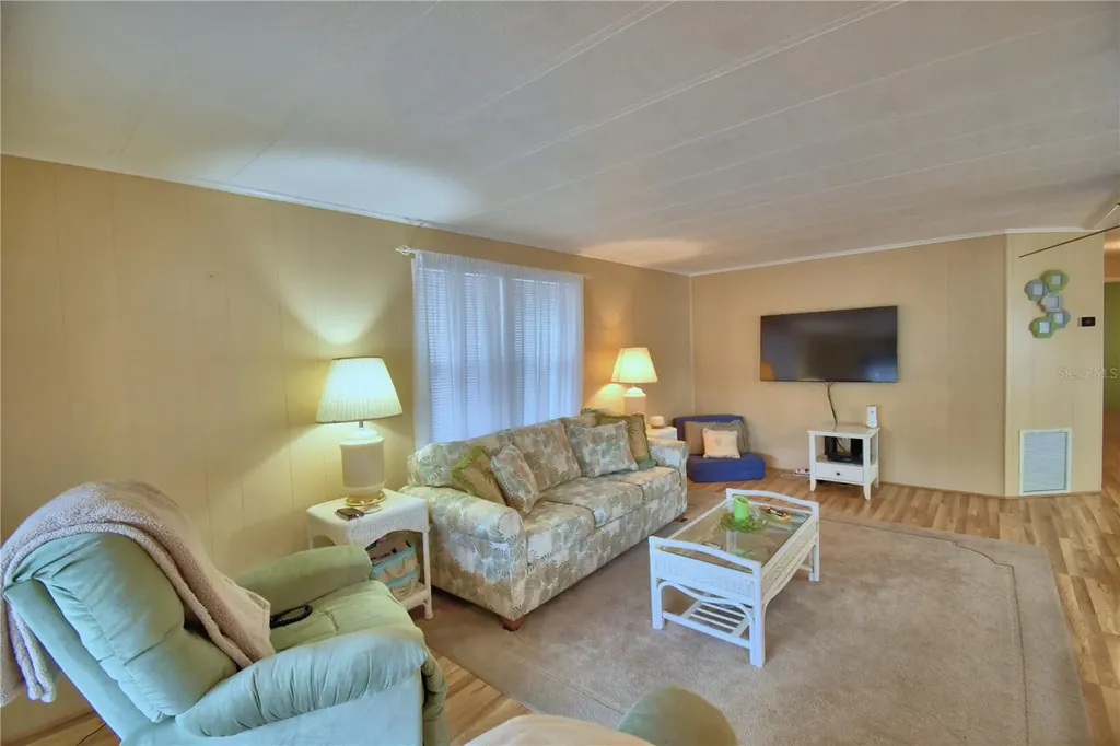 4056 Rolling Oaks Drive Winter Haven FL 33880