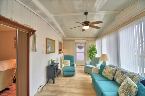 4056 Rolling Oaks Drive Winter Haven FL 33880