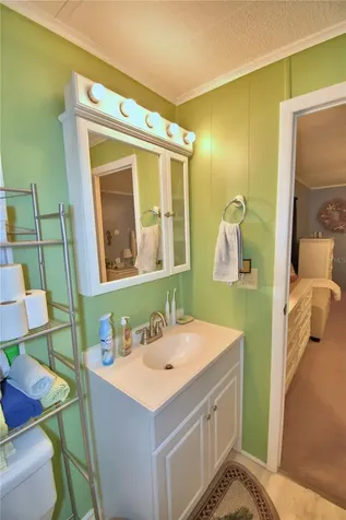 4056 Rolling Oaks Drive Winter Haven FL 33880