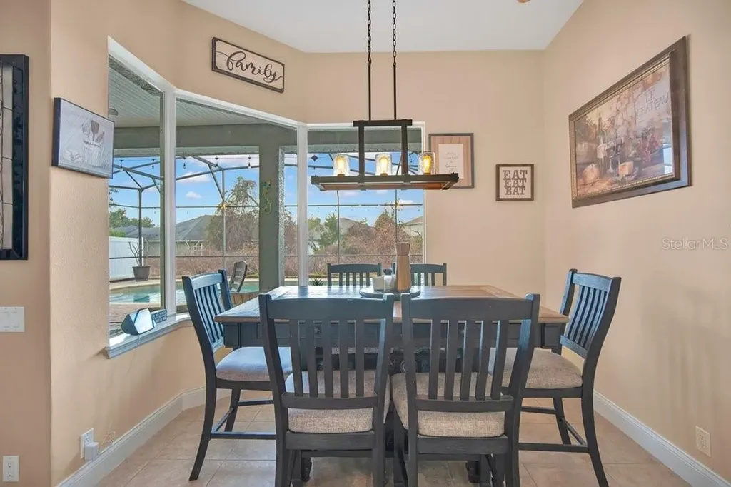 353 Hammock Oak Circle Debary FL 32713