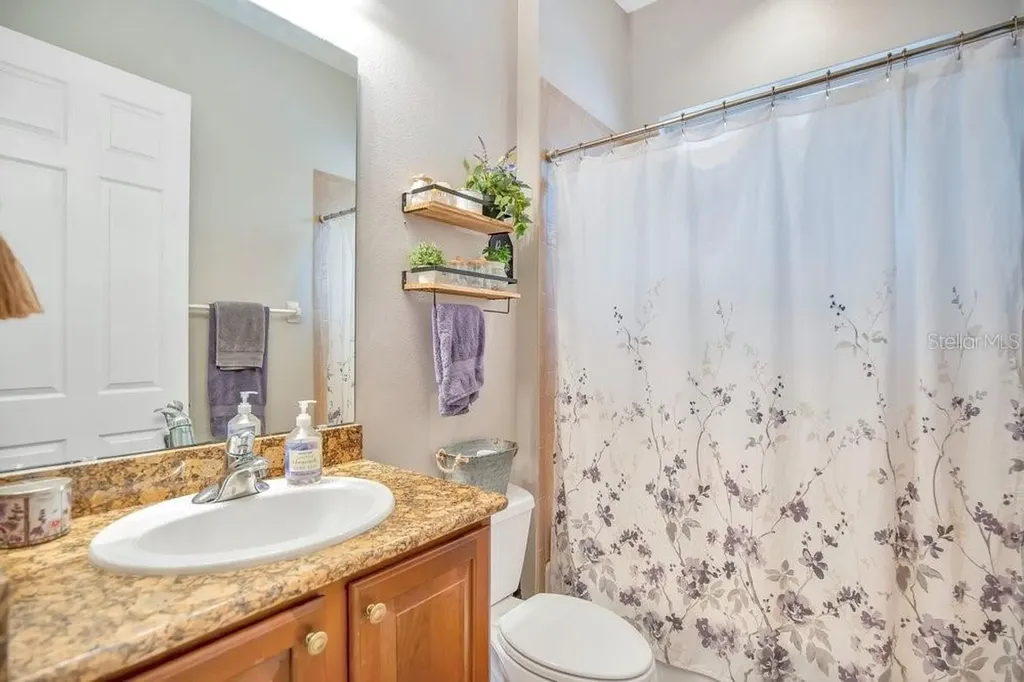 353 Hammock Oak Circle Debary FL 32713