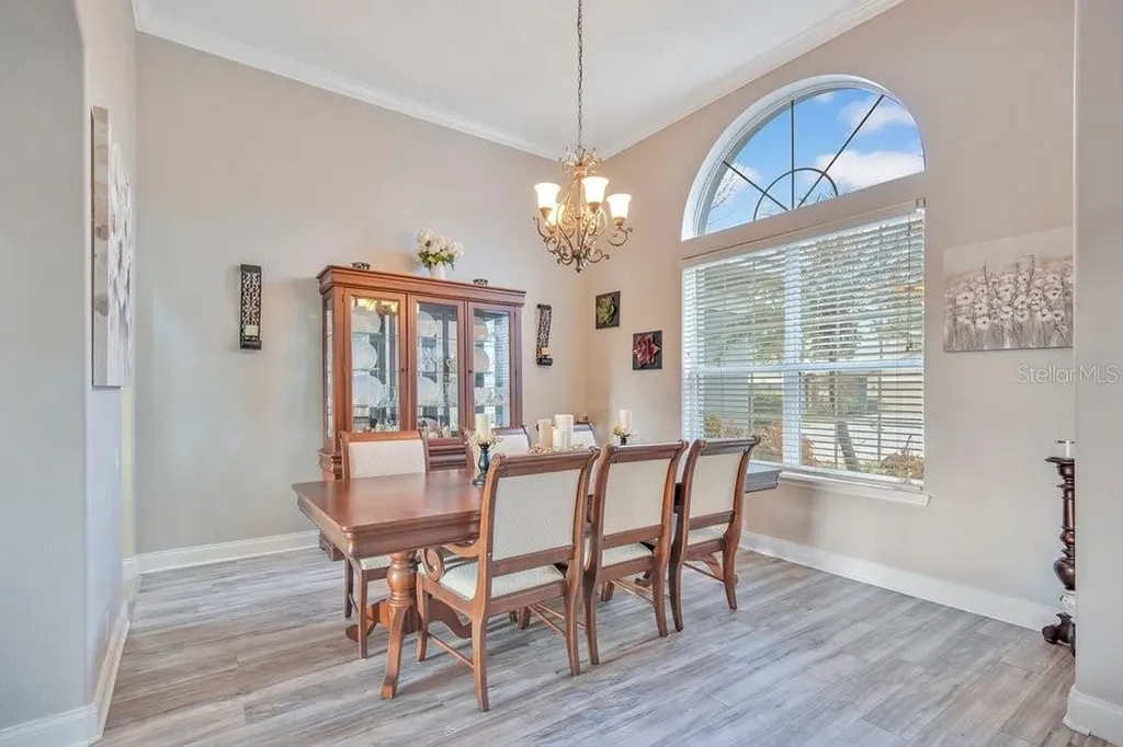 353 Hammock Oak Circle Debary FL 32713