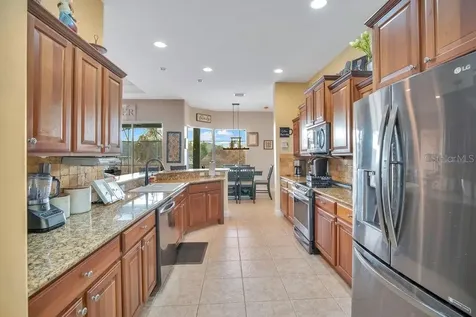 353 Hammock Oak Circle Debary FL 32713