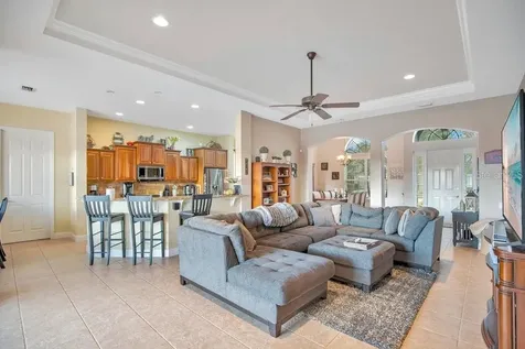 353 Hammock Oak Circle Debary FL 32713