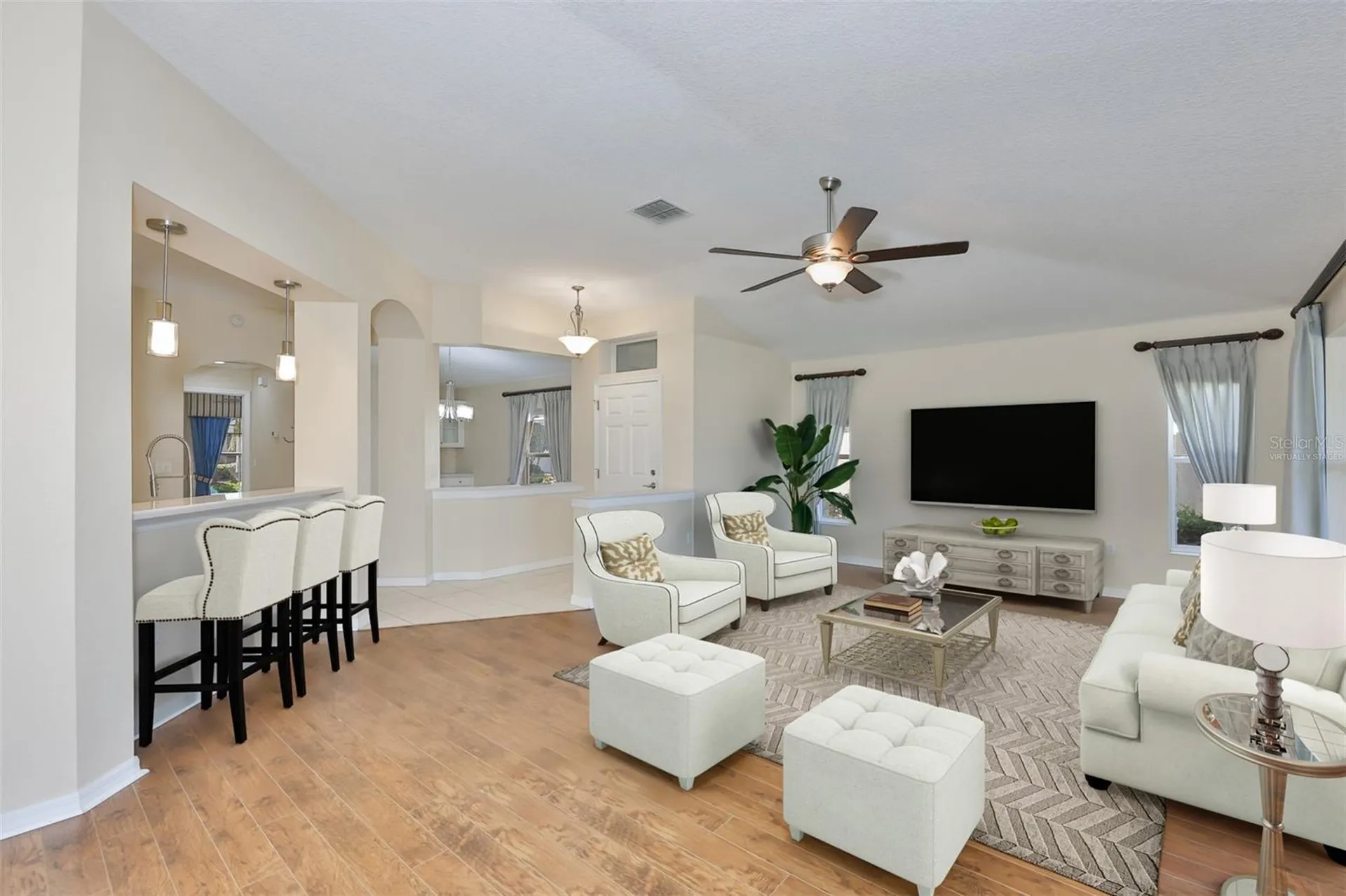 2119 Grantham Greens Drive Sun City Center FL 33573
