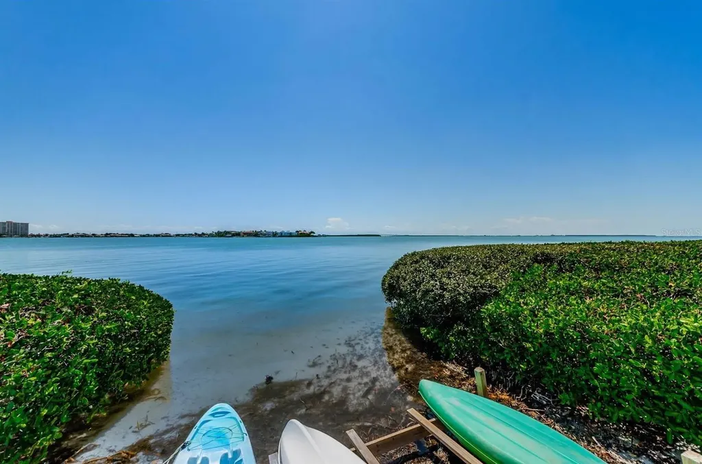 6218 Palma Del Mar Boulevard S St Petersburg FL 33715