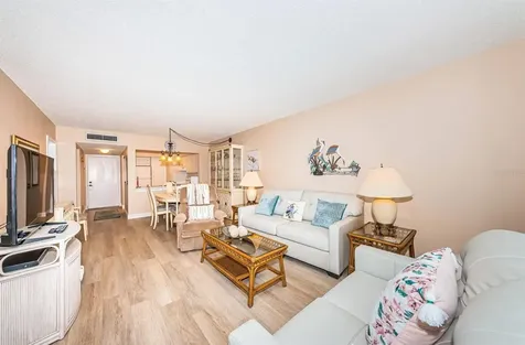 6218 Palma Del Mar Boulevard S St Petersburg FL 33715