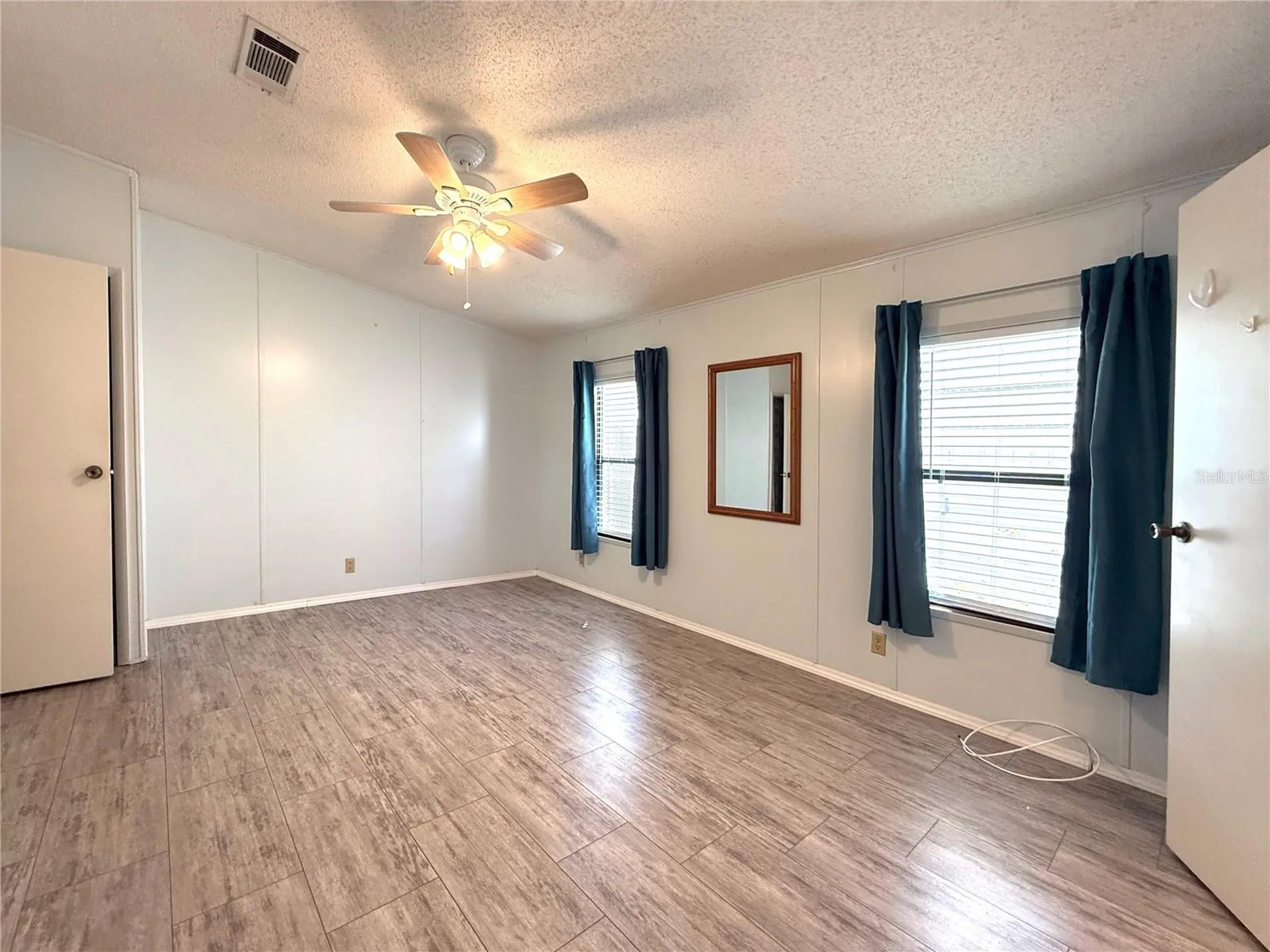 108 N Saint George Circle Apollo Beach FL 33572